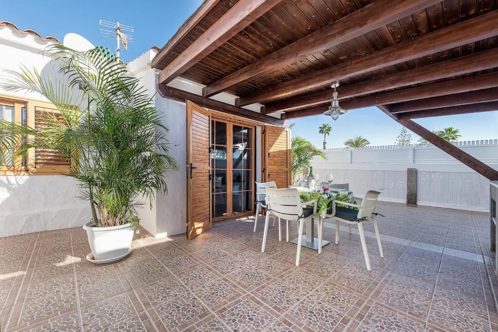 Bungalows Los Arcos 77 San Bartolomé Eksteriør billede