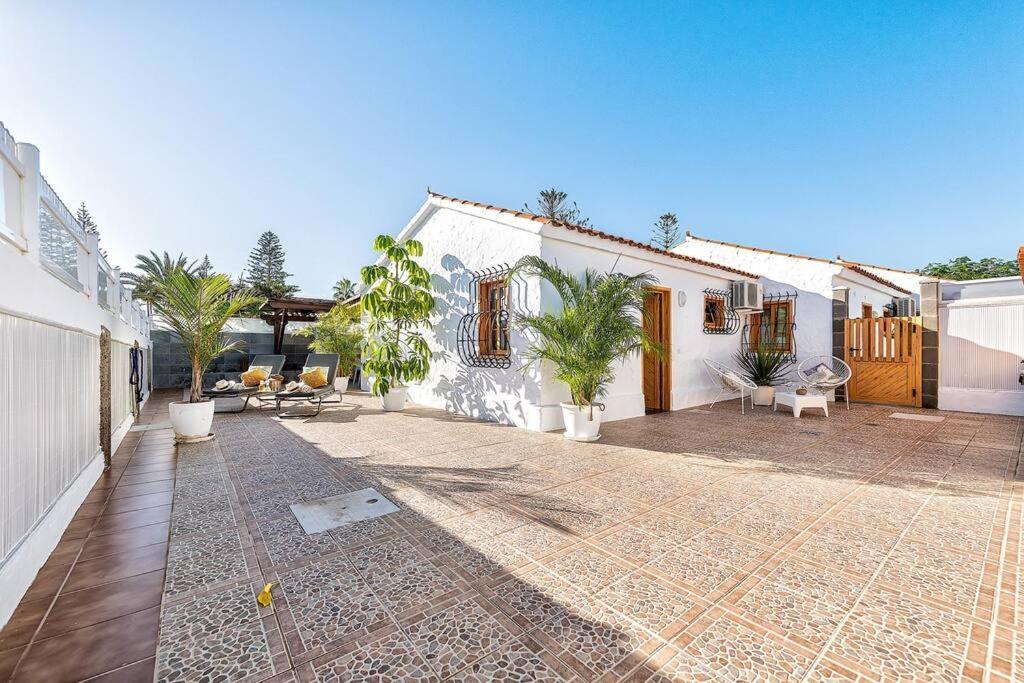 Bungalows Los Arcos 77 San Bartolomé Eksteriør billede